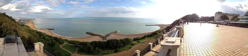 FHC Sprachreisen - Folkestone Promenade