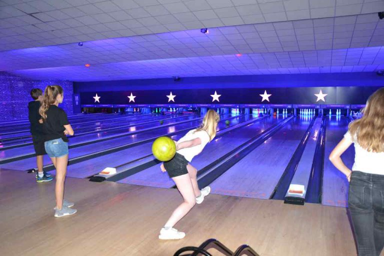 FHC Sprachreisen - Bowling 3